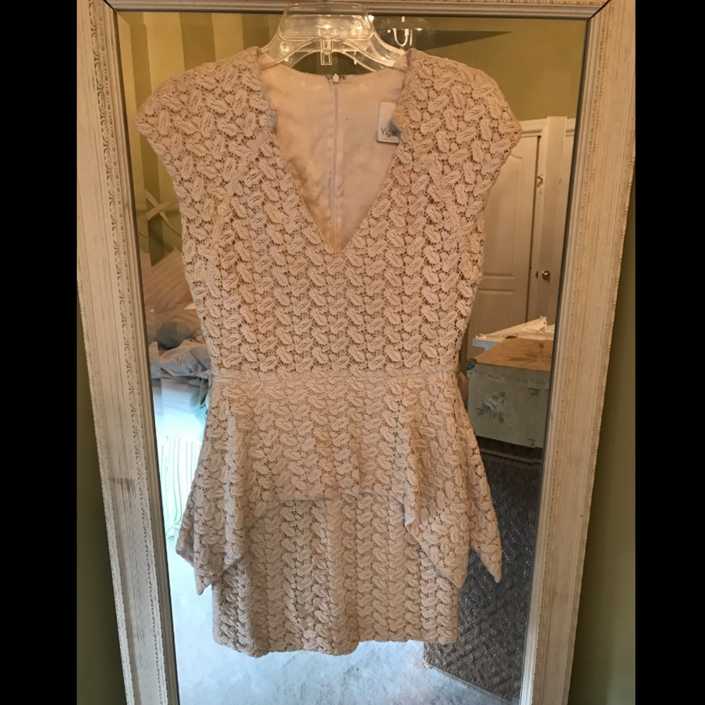 Beautiful yigal azrouel peplum dress